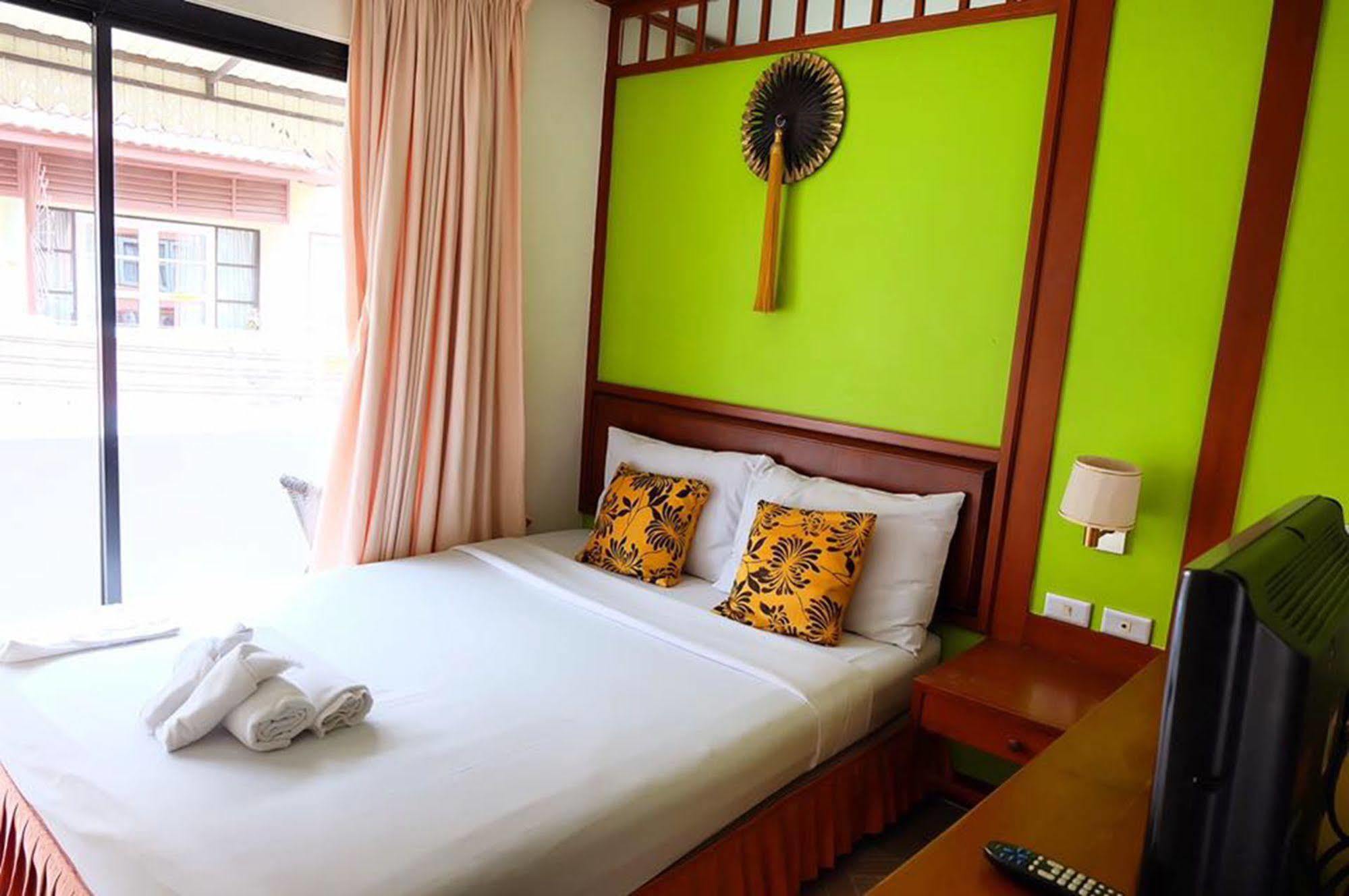 Kaneng Guesthouse HHQ Zewnętrze zdjęcie