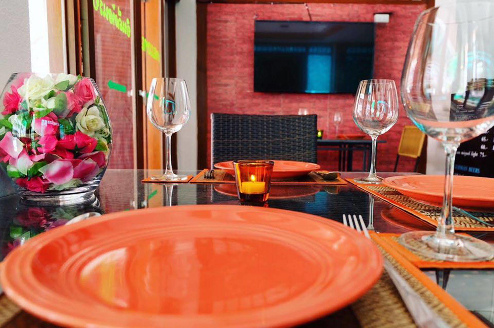 Kaneng Guesthouse HHQ Zewnętrze zdjęcie