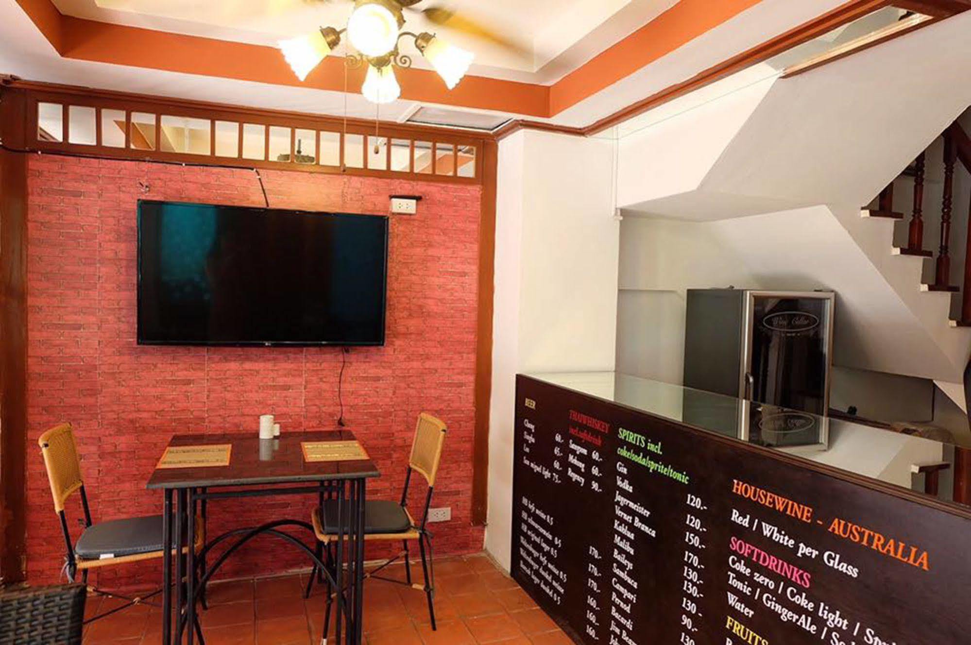 Kaneng Guesthouse HHQ Zewnętrze zdjęcie