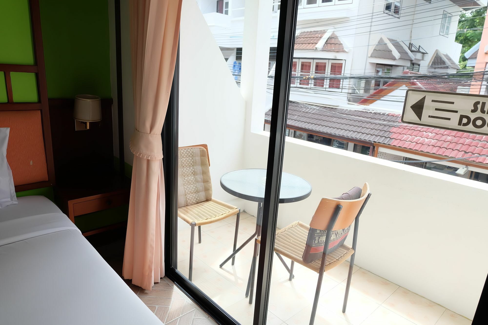 Kaneng Guesthouse HHQ Zewnętrze zdjęcie